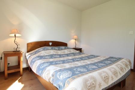 Rent in ski resort 3 room apartment 6 people (001) - Résidence les Sports - Aussois - Bedroom