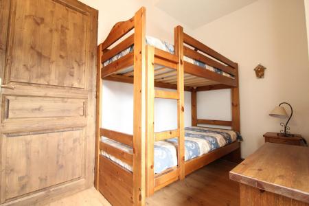 Rent in ski resort 4 room duplex apartment 8 people (015) - Résidence les Sports - Aussois - Bedroom