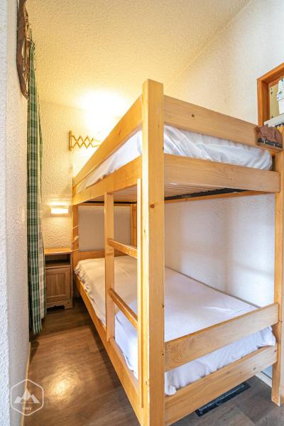 Rent in ski resort Studio sleeping corner 3 people (STS15) - Résidence St Sébastien 1 - Aussois - Apartment