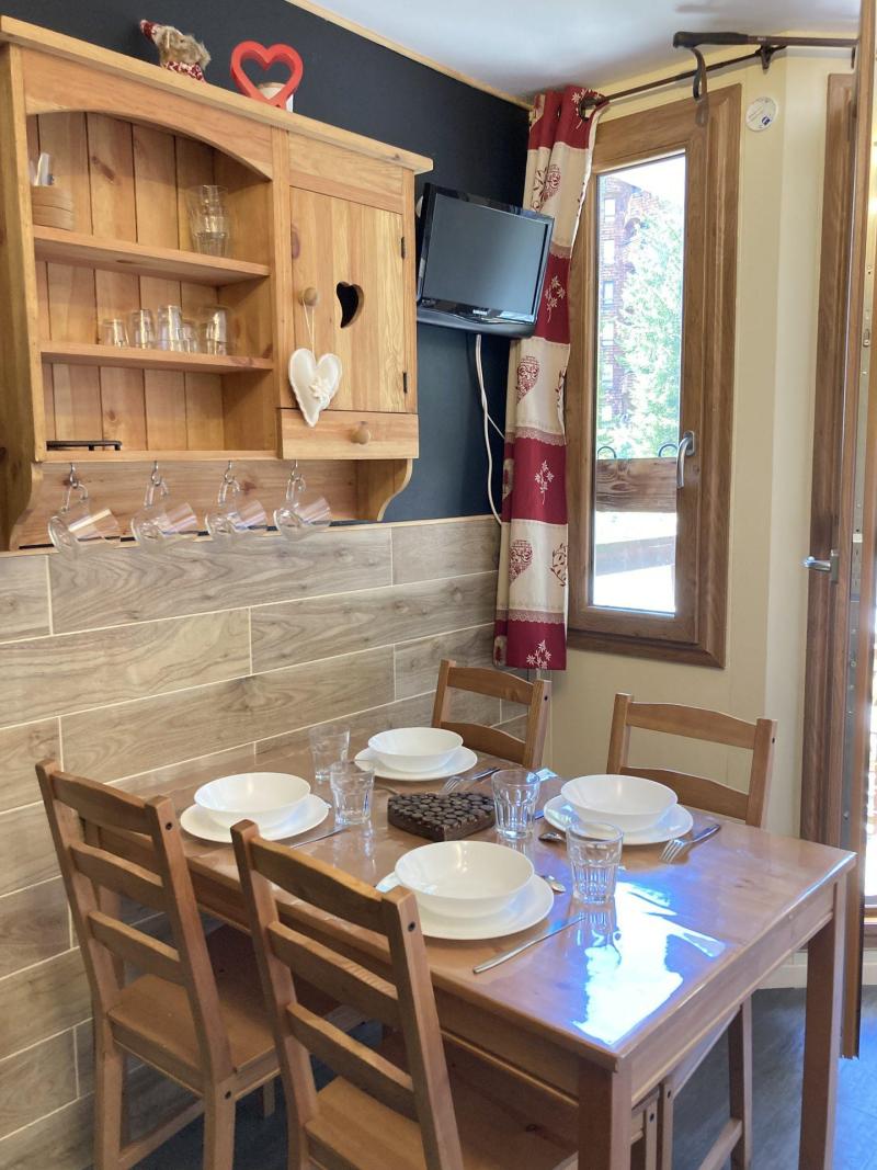 Ski verhuur Studio 4 personen (382) - Résidence Pas du Lac  - Avoriaz - Woonkamer