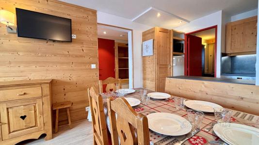 Skiverleih 3-Zimmer-Holzhütte für 6 Personen (303) - Elinka - Avoriaz - Wohnzimmer