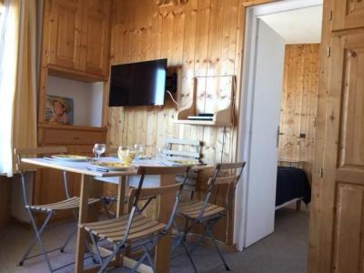 Skiverleih 2-Zimmer-Appartment für 4 Personen (391) - Résidence Pas du Lac  - Avoriaz - Wohnzimmer