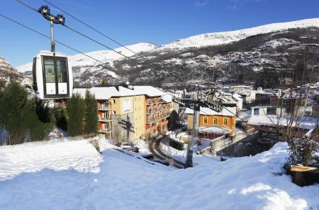Location au ski Résidence les Grands Ax - Ax-Les-Thermes - Extérieur hiver