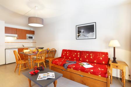 Rent in ski resort Résidence les Grands Ax - Ax-Les-Thermes - Bed-settee