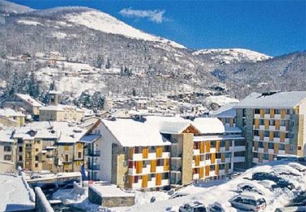 Location au ski Résidence Pierre & Vacances les Trois Domaines - Ax-Les-Thermes - Extérieur hiver