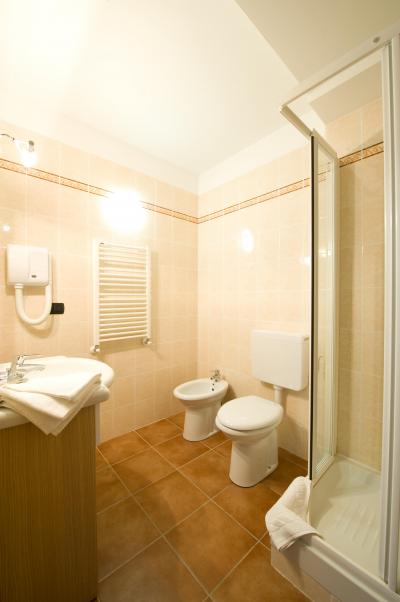 Rent in ski resort Résidence Campo Smith - Bardonecchia - Shower room