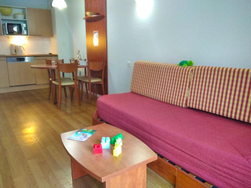 Rent in ski resort 2 room apartment 4 people (24-45) - Résidence Pic du Midi - Barèges/La Mongie - Living room