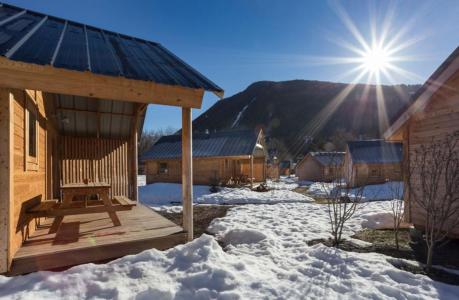 Rent in ski resort Camping Bourg Saint Maurice - Bourg-Saint-Maurice - Winter outside