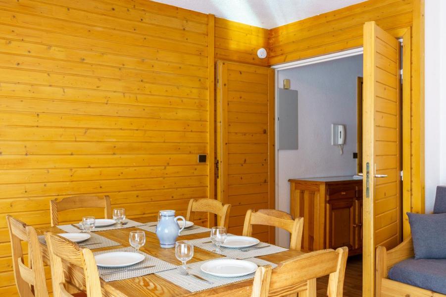 Skiverleih 3 Zimmer Appartement für 4-6 Personen (3P6) - Eureca - Brides Les Bains - Wohnzimmer