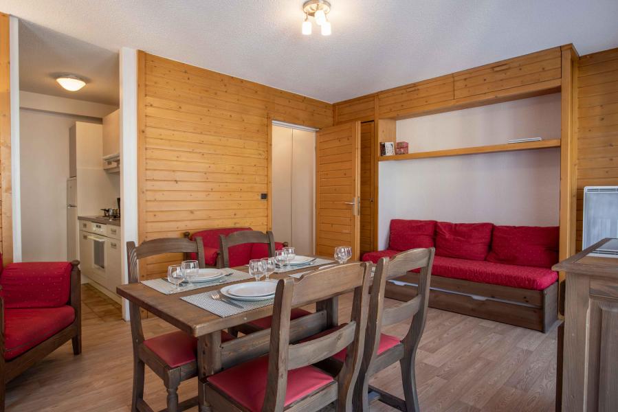 Rent in ski resort Studio 4 people (STC4) - Eureca - Brides Les Bains - Living room