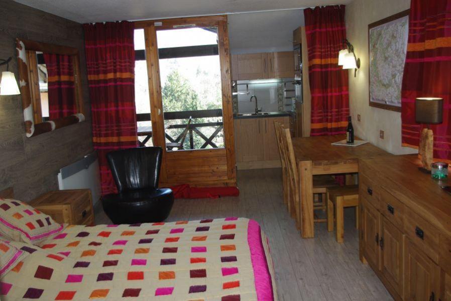 Аренда на лыжном курорте Квартира студия со спальней для 4 чел. (3306) - Résidence Cybèle - Brides Les Bains