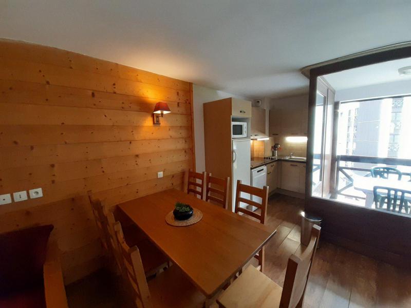 Аренда на лыжном курорте Апартаменты 3 комнат 6 чел. (410) - Résidence Cybèle - Brides Les Bains - Салон