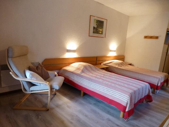 Аренда на лыжном курорте Квартира студия со спальней для 4 чел. (1306) - Résidence Cybèle - Brides Les Bains