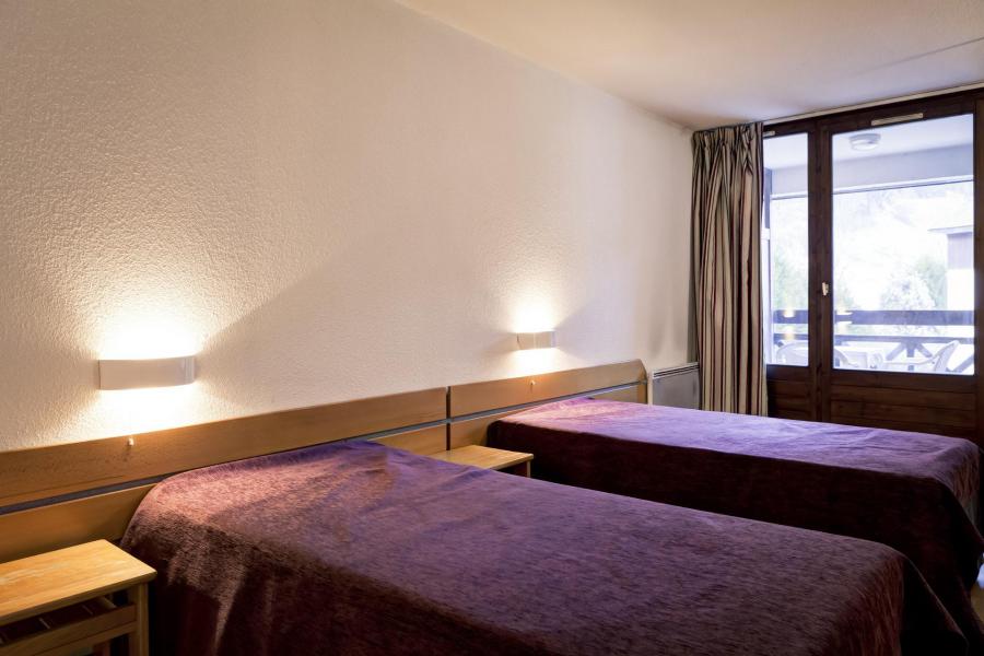 Аренда на лыжном курорте Квартира студия со спальней для 4 чел. (1305) - Résidence Cybèle - Brides Les Bains