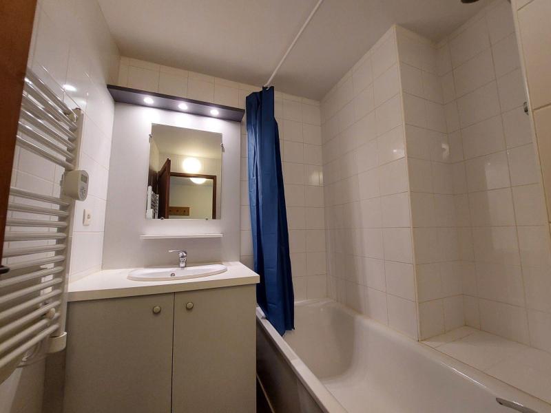 Rent in ski resort 3 room apartment sleeping corner 6 people (520) - Résidence Cybèle BAT4 - Brides Les Bains - Apartment