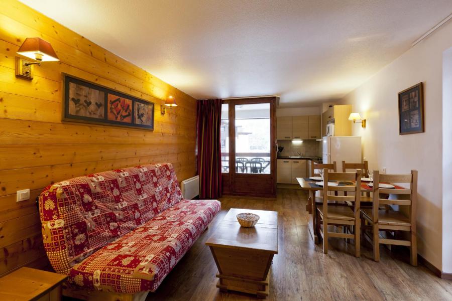 Rent in ski resort Studio sleeping corner 4 people (515) - Résidence Cybèle BAT4 - Brides Les Bains - Living room