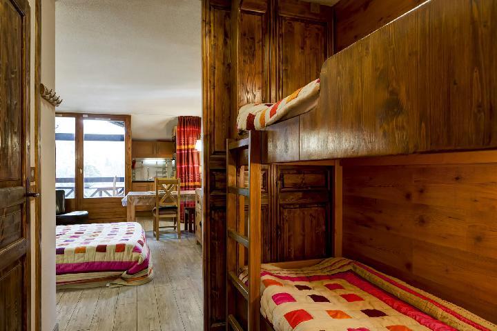 Rent in ski resort Studio sleeping corner 4 people (3306) - Résidence Cybèle - Brides Les Bains - Cabin