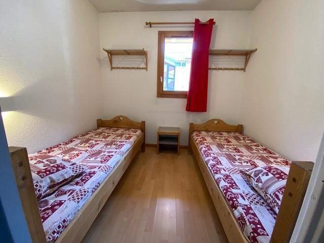 Аренда на лыжном курорте Квартира студия кабина для 5 чел. (301) - Résidence le Grand Chalet - Brides Les Bains - Односпальная кровать