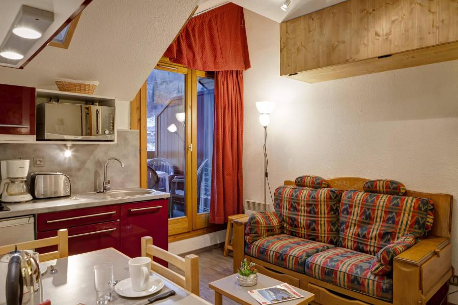 Skiverleih Studio Schlafnische 4 Personen (506) - Résidence le Grand Chalet - Brides Les Bains - Wohnzimmer