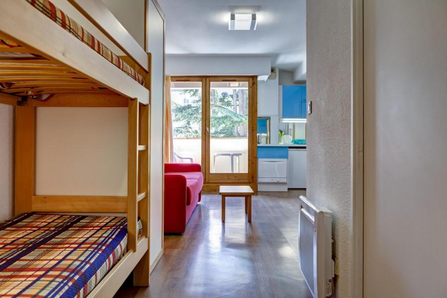 Аренда на лыжном курорте Квартира студия со спальней для 4 чел. (213) - Résidence le Grand Chalet - Brides Les Bains - Комната 