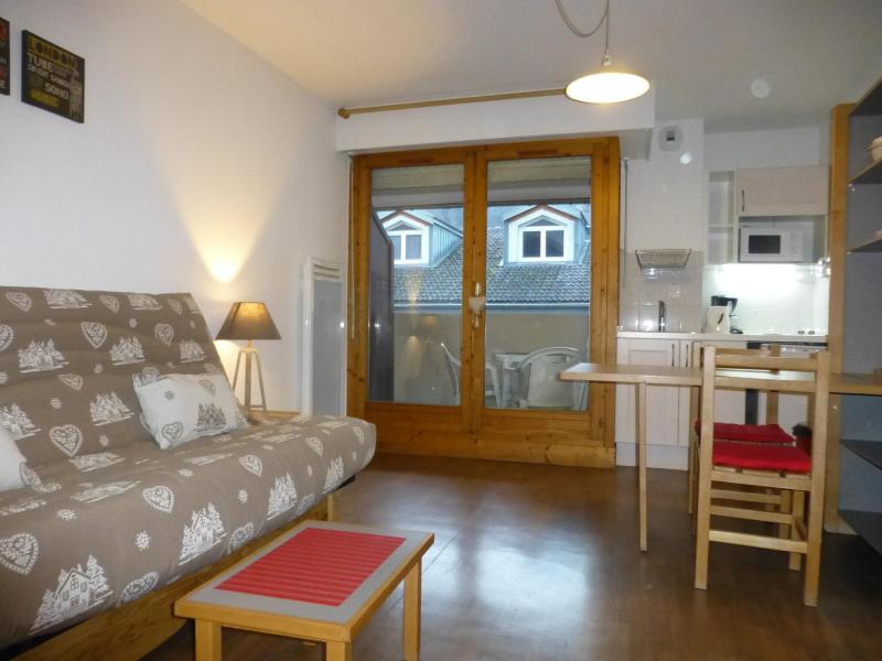 Rent in ski resort Studio sleeping corner 4 people (401) - Résidence le Grand Chalet - Brides Les Bains - Living room