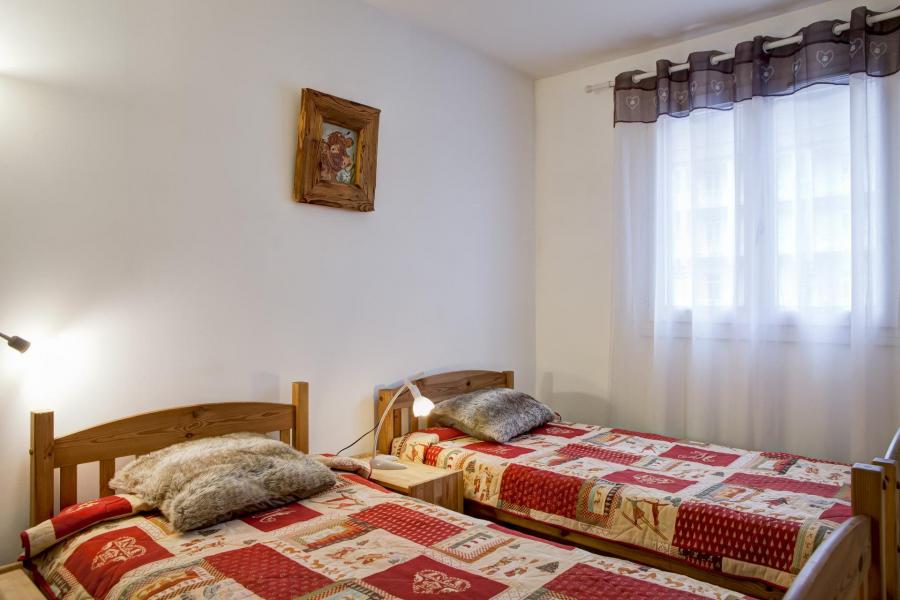 Rent in ski resort 3 room apartment 6 people (21) - Résidence Roseland - Brides Les Bains - Bedroom
