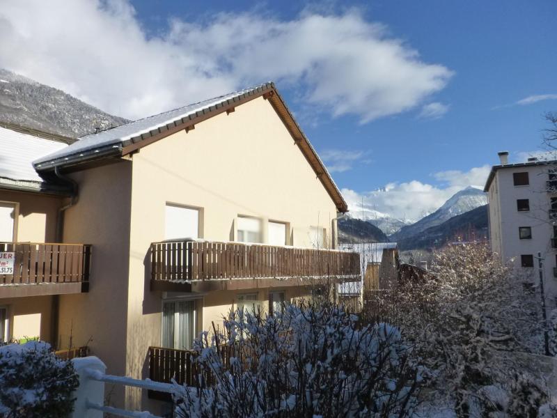Vacances en montagne Résidence Tarentaise - Brides Les Bains - Extérieur hiver