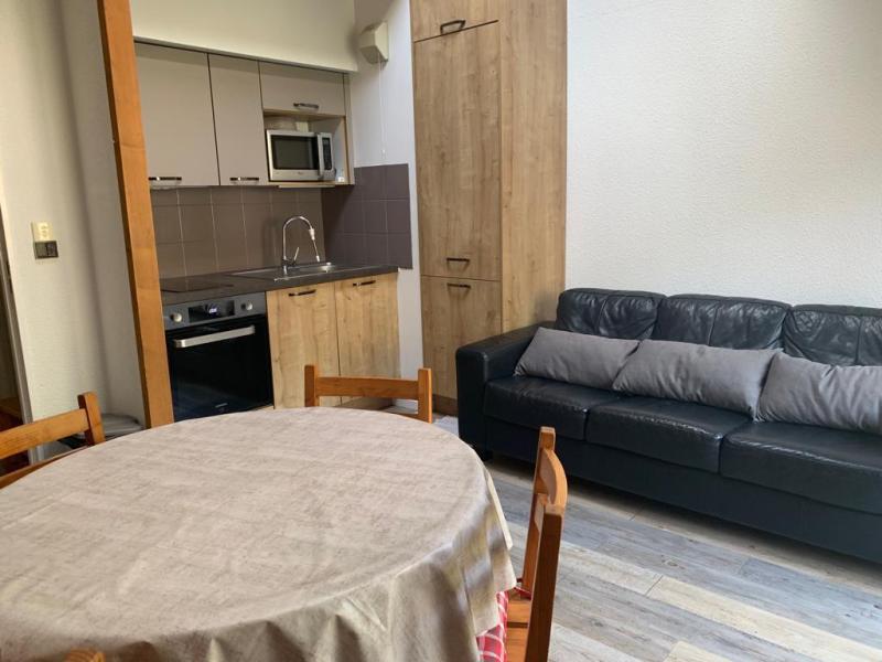 Ski verhuur Appartement 2 kamers mezzanine 5 personen (760) - Résidence Tarentaise - Brides Les Bains - Woonkamer