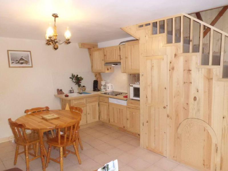 Ski verhuur Appartement duplex 2 kamers 4 personen - Résidence Villa Lespagne - Brides Les Bains - Woonkamer