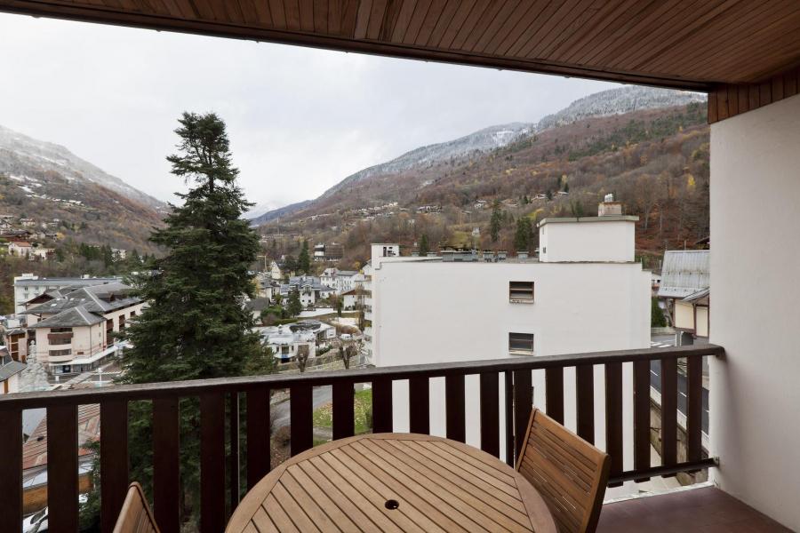 Location au ski Studio 4 personnes (63) - Résidence Villa Louise - Brides Les Bains - Extérieur hiver