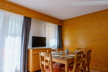 Rent in ski resort 3 room apartment 4-6 people (3P6) - Eureca - Brides Les Bains - Living room