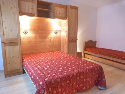 Ski verhuur Appartement duplex 2 kamers 6 personen (19) - Résidence Alba - Brides Les Bains - Cabine