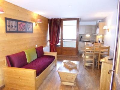 Rent in ski resort Studio sleeping corner 4 people (232) - Résidence Cybèle BAT4 - Brides Les Bains - Living room