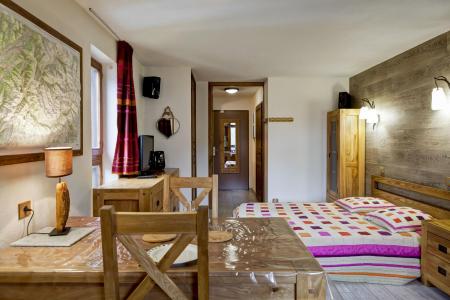Rent in ski resort Studio sleeping corner 4 people (3306) - Résidence Cybèle - Brides Les Bains - Living room