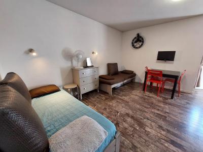 Alquiler al esquí Apartamento 2 piezas cabina para 6 personas (101) - Résidence le Grand Chalet - Brides Les Bains - Estancia