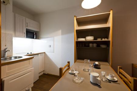 Rent in ski resort Studio sleeping corner 4 people (105) - Résidence le Grand Chalet - Brides Les Bains - Apartment