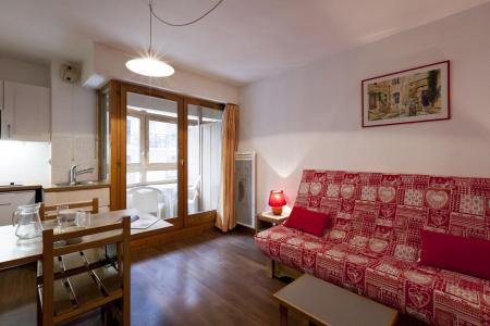 Rent in ski resort Studio sleeping corner 4 people (106) - Résidence le Grand Chalet - Brides Les Bains - Apartment