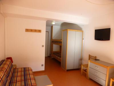 Rent in ski resort Studio sleeping corner 4 people (308) - Résidence le Grand Chalet - Brides Les Bains - Living room
