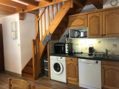 Rent in ski resort 3 room apartment 4 people (5) - Résidence les Colombes - Brides Les Bains - Living room