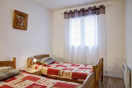 Rent in ski resort 3 room apartment 6 people (21) - Résidence Roseland - Brides Les Bains - Bedroom