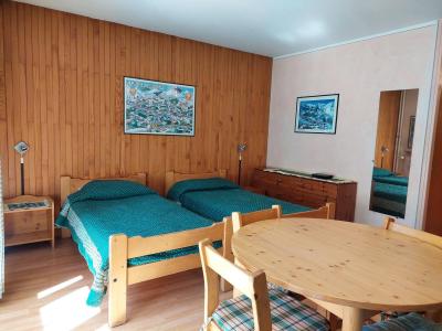 Rent in ski resort Studio 2 people (204) - Résidence Royal - Brides Les Bains - Apartment