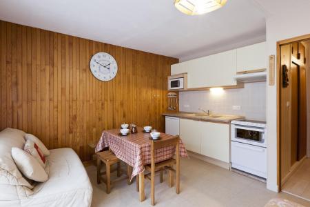 Rent in ski resort Studio sleeping corner 5 people (506) - Résidence Royal - Brides Les Bains - Kitchen