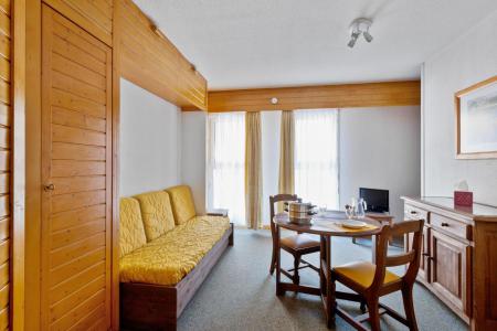 Alquiler al esquí Apartamento cabina para 4 personas (10) - Résidence Tarentaise - Brides Les Bains - Mesa