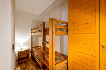 Rent in ski resort Studio sleeping corner 4 people (27) - Résidence Tarentaise - Brides Les Bains - Bunk beds