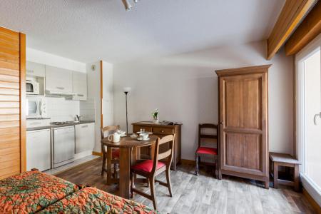 Rent in ski resort Studio sleeping corner 4 people (27) - Résidence Tarentaise - Brides Les Bains - Living room