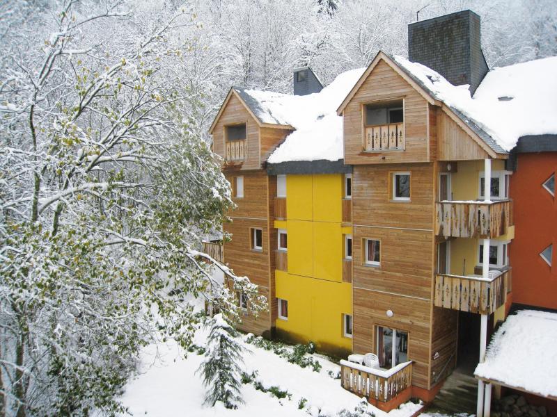 Location au ski Résidence Lagrange le Domaine des 100 Lacs - Cauterets - Extérieur hiver