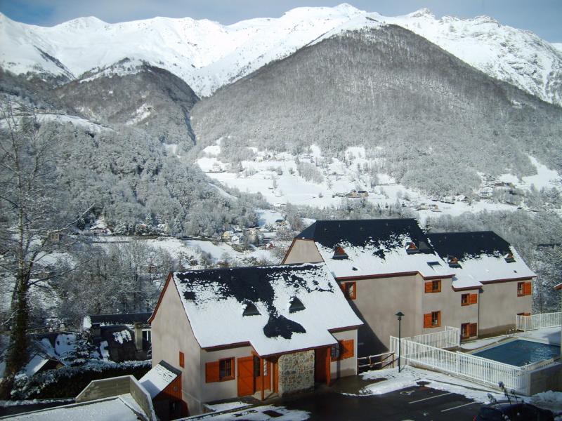 Vacances en montagne Résidence les Chalets d'Estive - Cauterets - Extérieur hiver