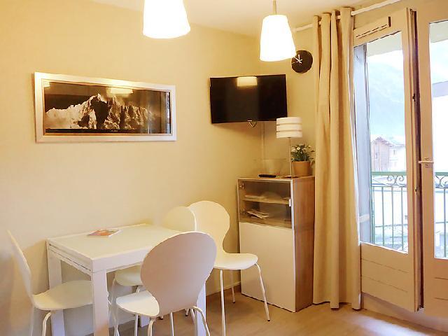 Rent in ski resort 2 room apartment 3 people (1) - Blanc Neige - Chamonix - Table