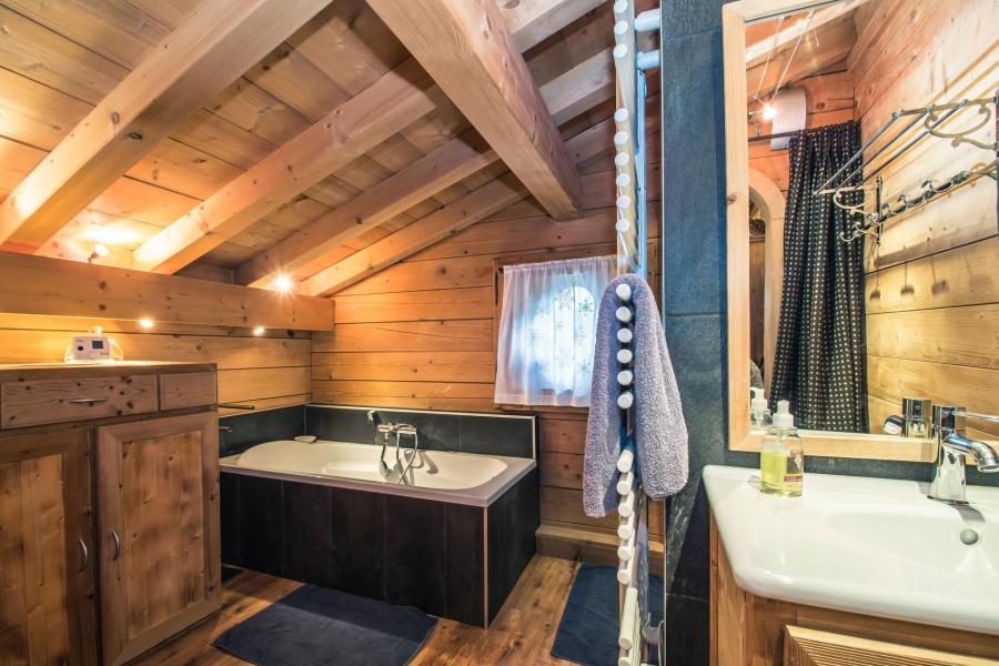 Rent in ski resort 6 room chalet 8 people - Chalet Macha - Chamonix - Apartment