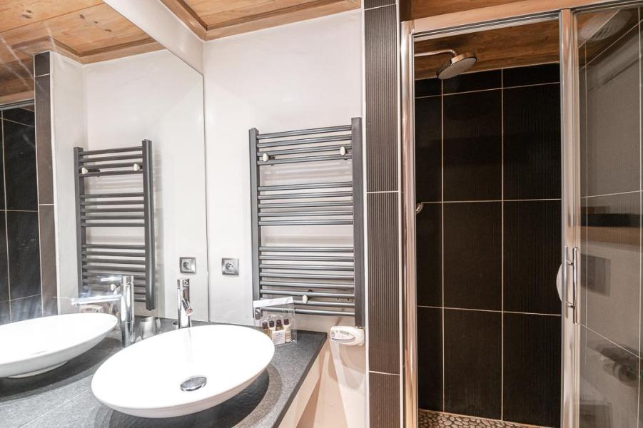 Alquiler al esquí Apartamento 3 piezas para 6 personas - Hameau de la Blaitiere - Chamonix - Cuarto de ducha